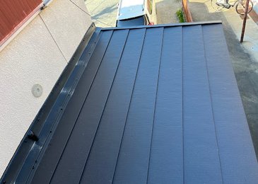 門真市にて、スーパーガルテクトによるカバー工法 施工写真(3)