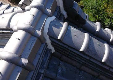 大阪市旭区中宮にて、降り棟の補修。雑草処理。 施工写真(1)