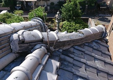 大阪市旭区にて、雨漏り修理。棟の補修。 施工写真(3)